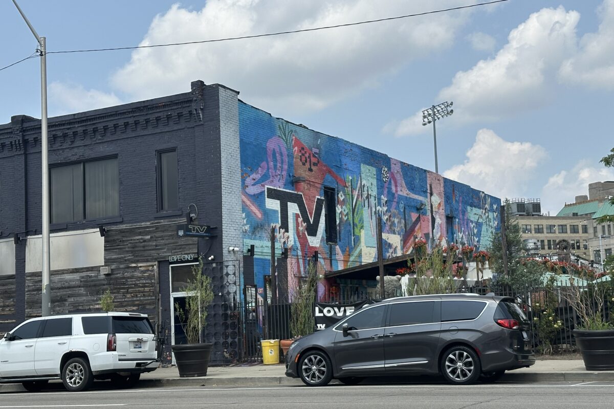 Colorful mural on the side of TV Lounge on Grand River Avenue in Detroit