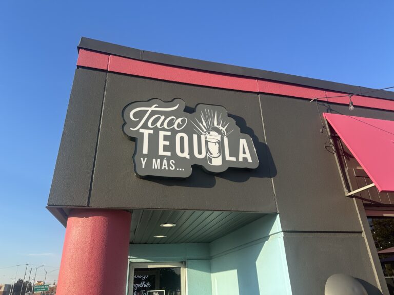 Exterior Image of Tacos Tequila Y Mas